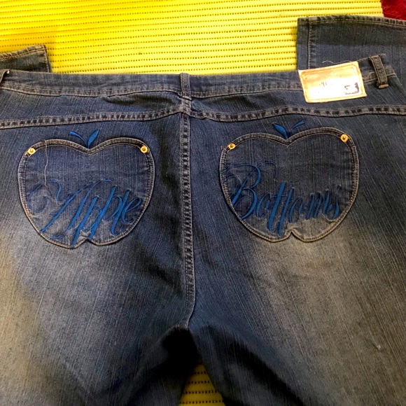 Apple Bottoms Jeans 22 - Picture 2 of 6